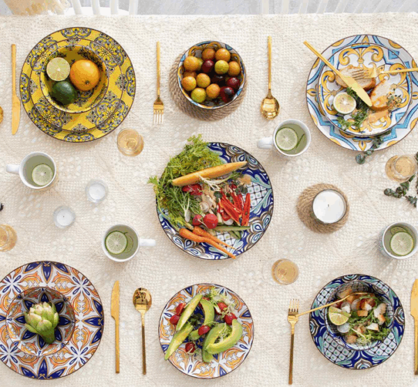 16 piece Jasmin Pattern Porcelain Tableware Dinner Set - Image 3